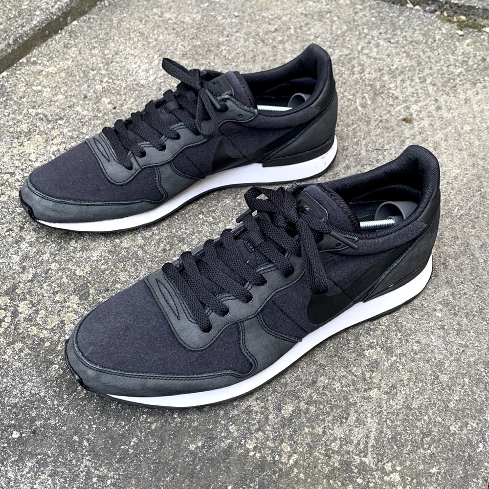 Nike Black Sneaker Rubber Sole US Men’s 10.5